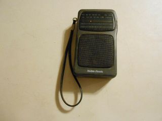 Vintage Radio Shack Am Fm Pocket Transistor Radio Model 12 - 617
