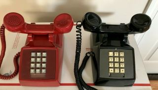 Vintage 70s 80 Red (Western Electric) and Black (Comdial) Pushbutton Phones 2