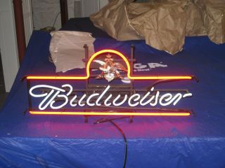 BUDWEISER Neon Sign Light Mancave Bar Beer 2001 Vintage 33 