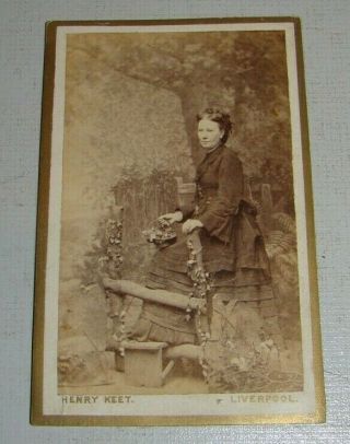 Antique Cdv Photograph Woman In Black - Henry Keet,  Liverpool C1880