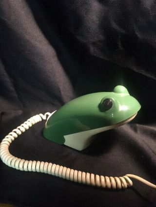 Vintage Froggy Phone Land Line White Corded Green Push Button Frog Novelty
