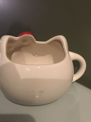 Hello Kitty Sculpted Ceramic Soup (Oversized coffee/tea) Mug 16oz.  Cat w Red Bow 2