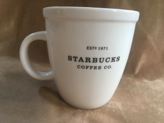 2001 Starbucks Co Est 1971 Barista White Abbey Coffee Mug Cup Large 18 Oz.
