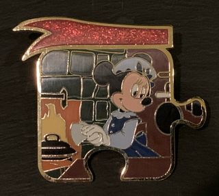 Mickeys Christmas Carol Puzzle Pin - Minnie Disney Limited 900