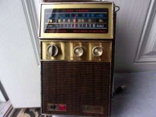 Vintage A/c,  D/c Solid State Rainbow Transistor Radio,  Am,  Fm,  Afc,  Elec Or Batt