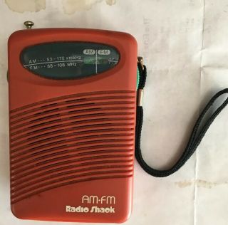 Vintage Radio Shack Realistic Transistor Am Fm Radio Orange - Red.