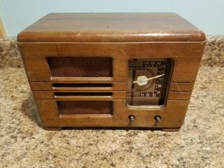 Vintage Rca? Wood Tube Radio Unknown Model/brand