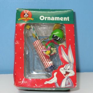 Vintage Matrix Looney Tunes Marvin The Martian Christmas Ornament 1998