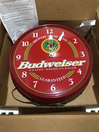 Vintage Budweiser Beer Classic American Lager Light Up Wall Clock Nos 1009101