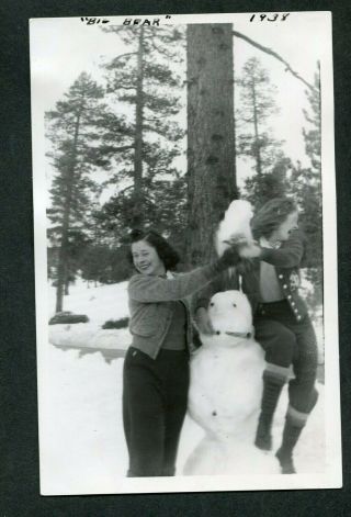 Vintage Photo Women Playing W/ Snow & Snowman Big Bear California 989035