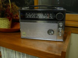 Vintage General Electric Ge Radio Model P1620b 17 Transistor 3 Band Am Fm Sw