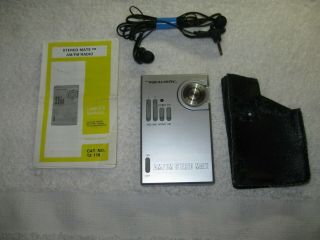 Vintage Realistic Am/fm Stereo Mate Model 12 - 119 Portable Pocket Radio