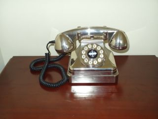 Vintage Silver Crosley Model 302 Desk Telephone Push Button Style H18,  Chrome