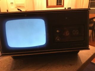 Vintage Panasonic Tr - 445t Table Top Tv Flip Clock 1970 