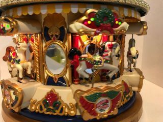 Vtg 1994 Mr.  Christmas Holiday Merry Go Round Lighted Animated Musical Carousel 3