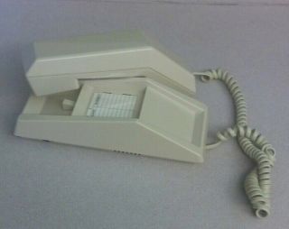Vintage Radio Shack Model 43 - 528 Telephone Phone Retro Touch Tone Great