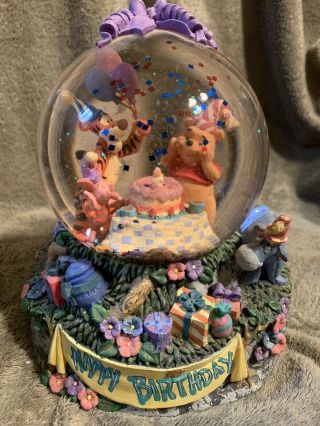 Disney Winnie The Pooh Happy Birthday To You Musical Snow Globe Vintage