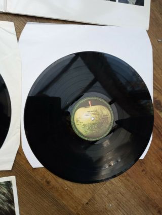 The Beatles White Album Iconic 2 x Vinyl LP Record PMC7067 with 4 photos read 3