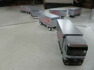 1:87 HO scale GERMAN truck BINDING lager TANDEM trailer TRUCK includes 9 others 3