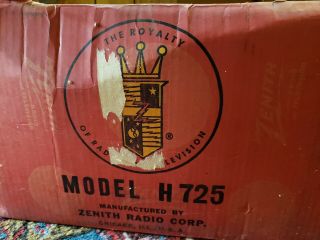 Vintage Box for a Zenith H 725 AM/FM Bakelite Tube Radio 2