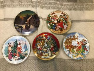 Avon Collectable Christmas Plates - Set Of 5 (1988,  1989,  1990,  1992,  1993)