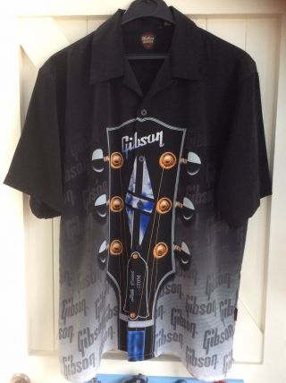 Gibson Guitar Shirt Vintage Tour Wear.  Medium.