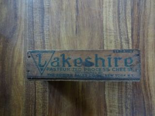 Wooden Nailed Cheese Box Lakeshire 2 Lb Borden Sales Co.  Great Patina