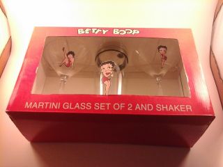 Betty Boop Martini Glass Set Of 2 Stemmed Glasses And Shaker Exc