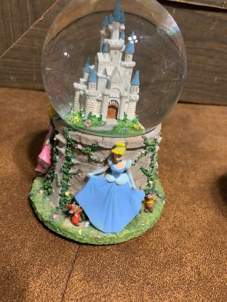 Disney Princess Snow Globe " Someday My Prince Will Come " Cinderella Aurora Belle