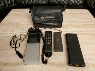 Vintage Motorola Cellular One Scn2252a / S2289a Telephone In Carry Case