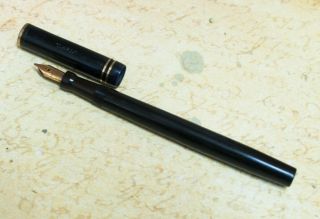 Vintage Swan 242 1/2 – 52,  Black Fountain Pen,  14k Flexible M Nib