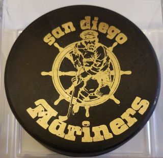 1975 - 76 Wha San Diego Mariners Vintage Official Size Puck Made In Czechoslovakia