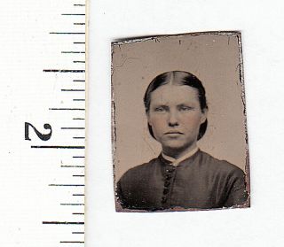 Civil War Era Miniature Gem Tintype Photo.  Young Woman.  523b