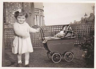 Old Photo Garden Toy Pram Children Girl 1930s F4