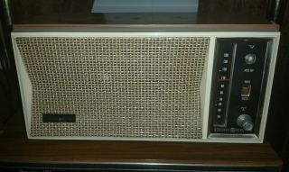 Vintage Ge Model T - 159a Tube Radio.  Woodgrain On Plastic Cabinet