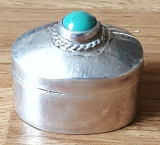 Sterling Silver & Green Stone Vintage Art Deco Antique Pill / Ring Box
