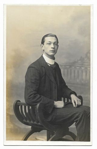Studio Portrait Photo Postcard Of Smart Young Man Early 20th Century 322n