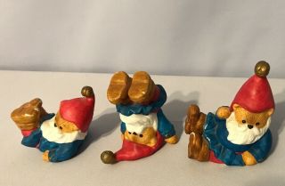 Lucy and Me Christmas Bears Red Hat 3 Gnome Elf Figures Paint Rubs 1990 J19 2