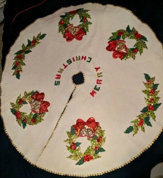 Vintage Handmade Christmas Tree Skirt Large 50 " Felt Sequins Ribbon Lined Ivory