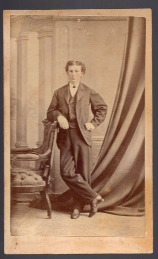 Cdv Photo Of Man Great Suit By J G Parks Montreal Canada