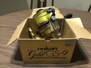 Vintage Daiwa Gold Gs - 9 W.  Box Spinning Spin Saltwater Surf Fishing Reel