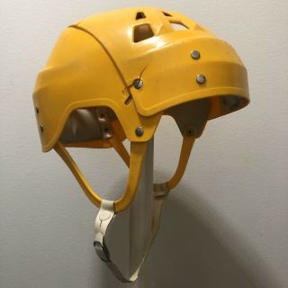 Jofa Hockey Helmet 23551 Gretzky Style Cracked Yellow Classic Vintage