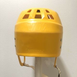 JOFA hockey helmet 23551 Gretzky style CRACKED yellow classic vintage 3