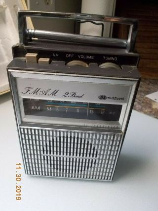 Vintage Bradford 10 Transistor AM/FM Radio with AFC, 2
