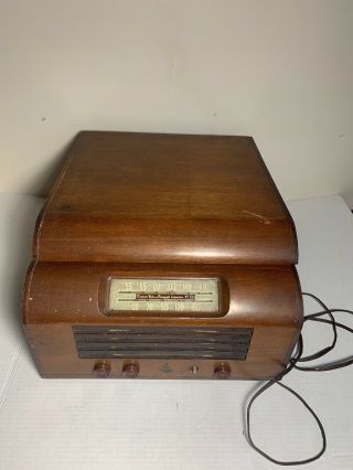Vintage Emerson Radio And Phonograph Corporation Phonoradio Ny Usa Model 546