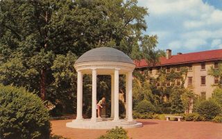 Postcard Nc Chapel Hill Old Well Meeting Place Univ North Carolina Unposted Nc01