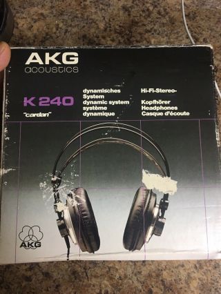 Akg K240 Over - Ear Made In Austria Headphones 4 - 600 Ohms Vintage Cardan
