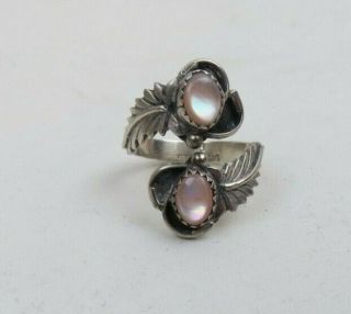 Vintage Navajo Sterling Silver Mother Of Pearl Robert Becenti (rb) Ring Size 8