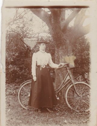 Vintage Old Photo Woman Long Skirt Cycling Bike Fashion F2