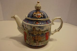 James Sadler " Thamside " Teapot 4739 London Made In England